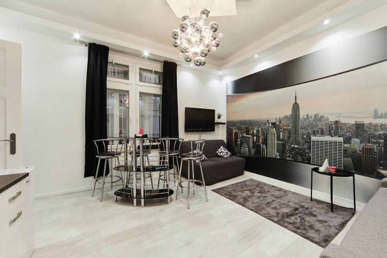 Garibaldi Apartment Budapest Esterno foto